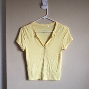 Yellow V-neck pacsun top